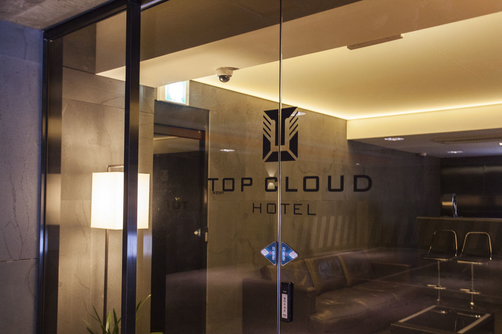 Suwon Top Cloud Hotel المظهر الخارجي الصورة