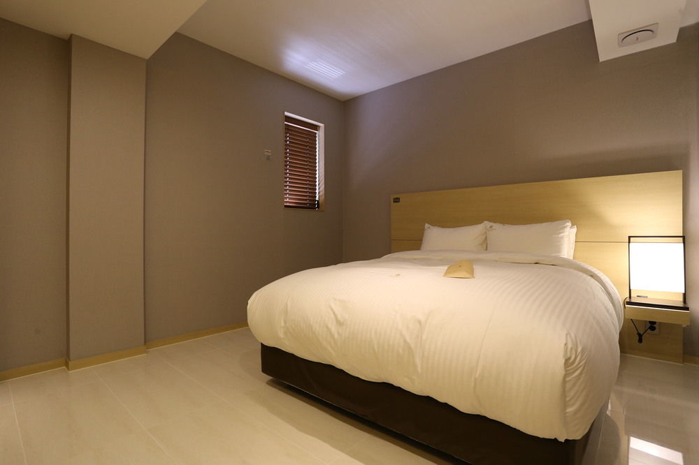 Suwon Top Cloud Hotel المظهر الخارجي الصورة
