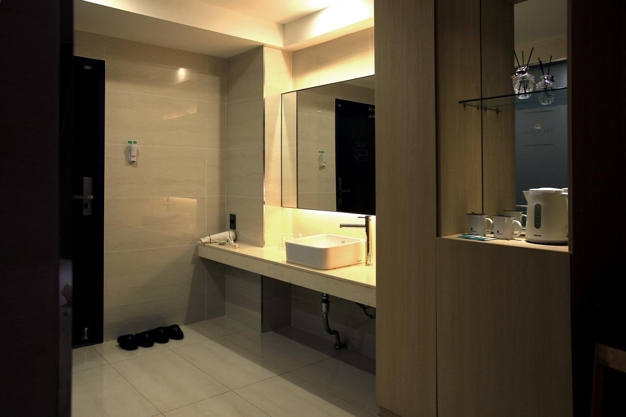 Suwon Top Cloud Hotel المظهر الخارجي الصورة