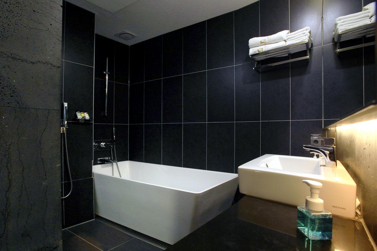 Suwon Top Cloud Hotel المظهر الخارجي الصورة