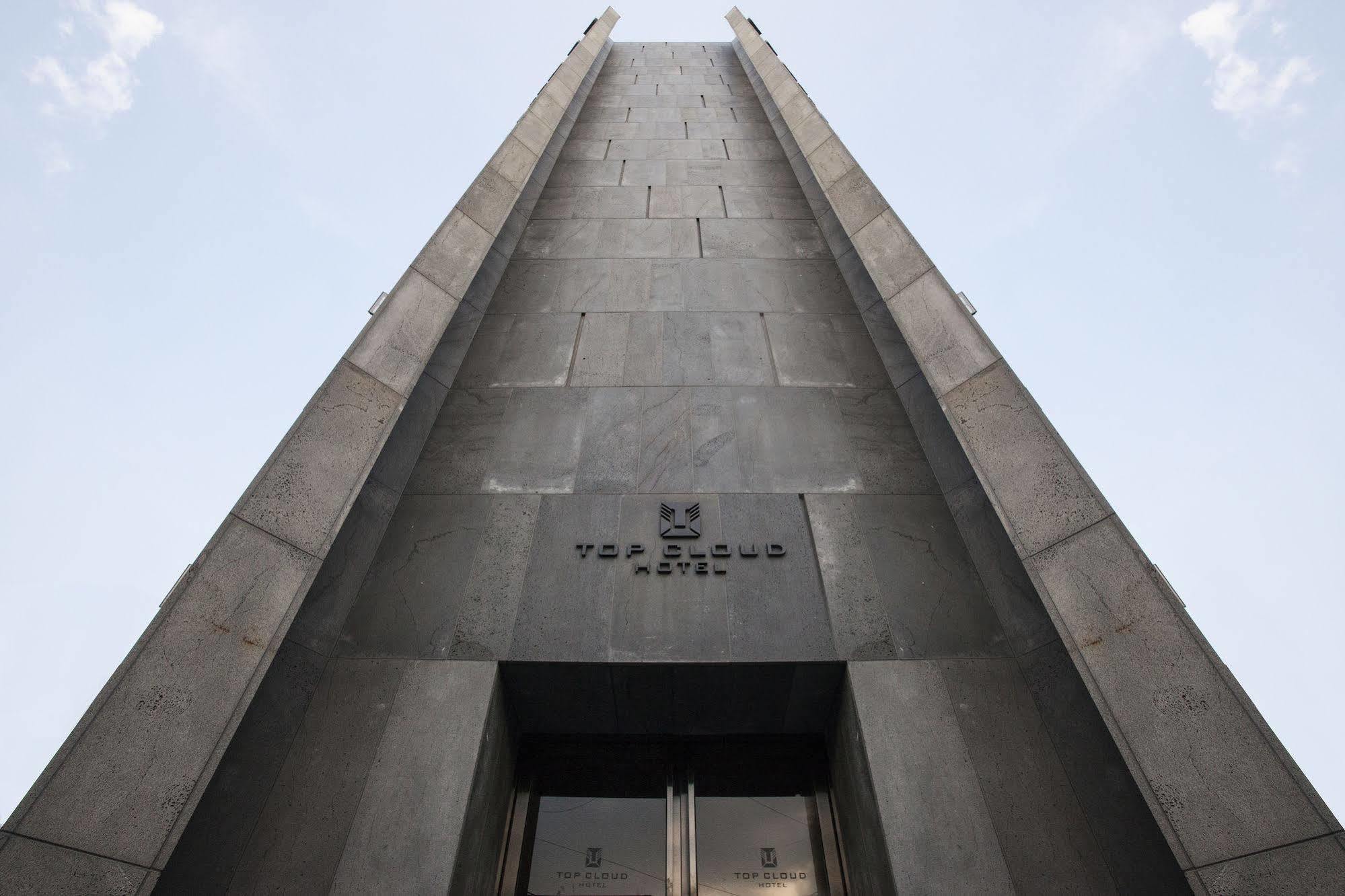 Suwon Top Cloud Hotel المظهر الخارجي الصورة