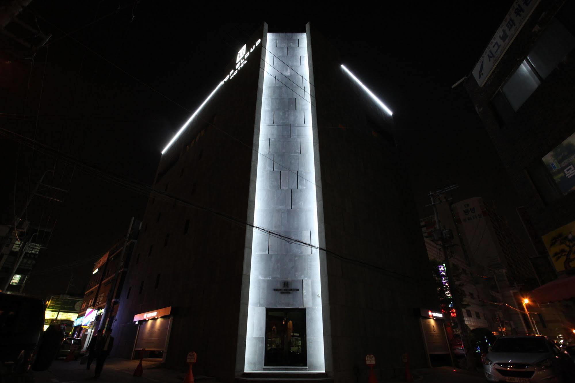 Suwon Top Cloud Hotel المظهر الخارجي الصورة