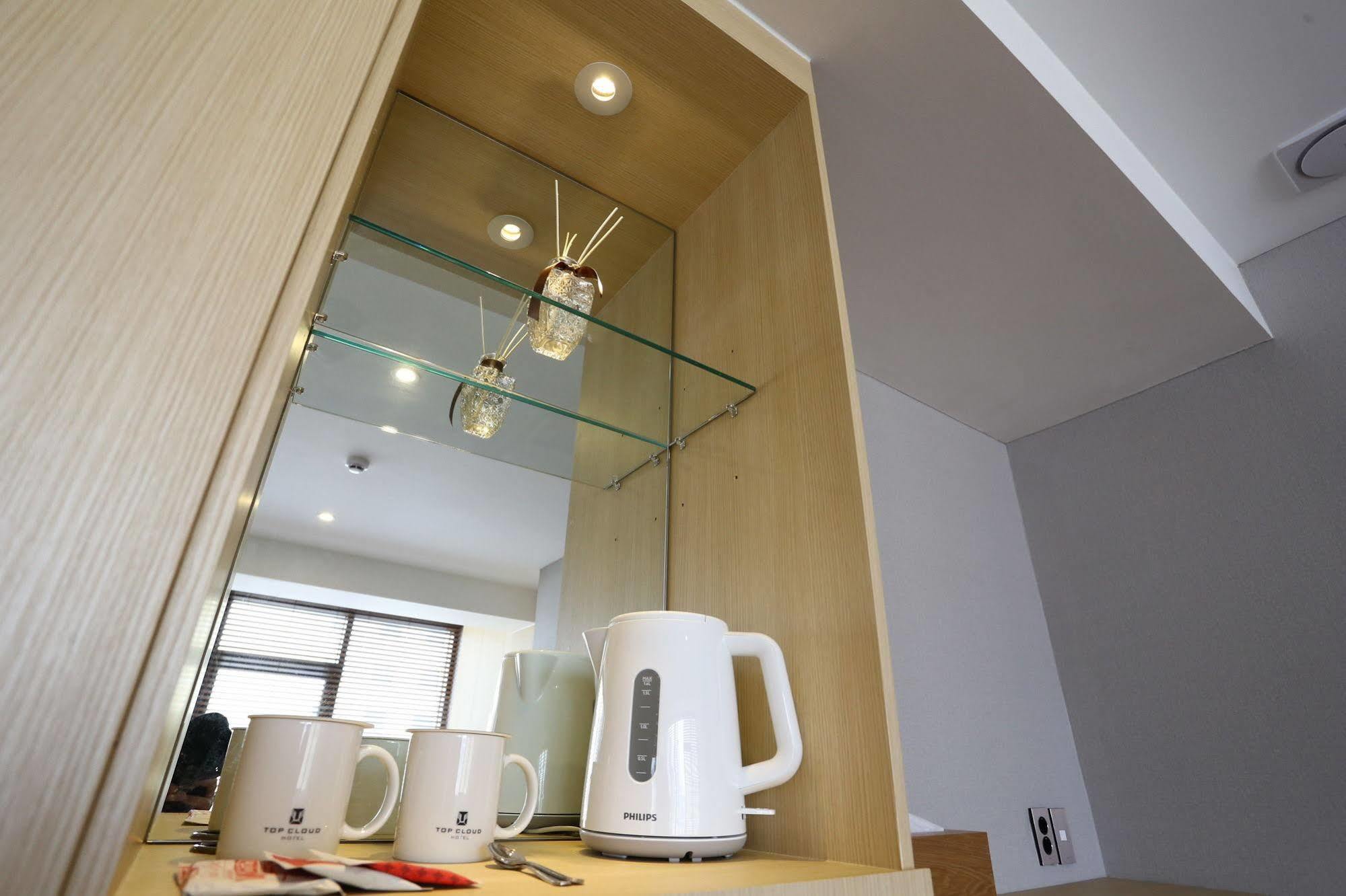 Suwon Top Cloud Hotel المظهر الخارجي الصورة