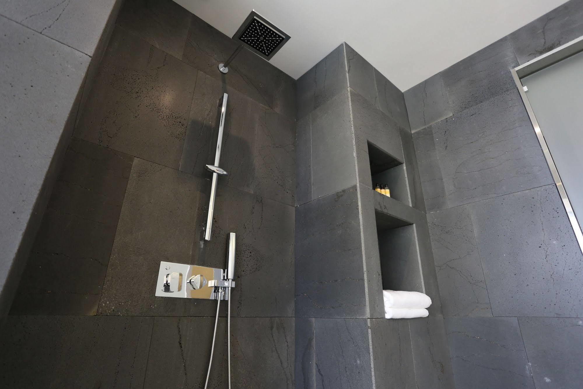 Suwon Top Cloud Hotel المظهر الخارجي الصورة